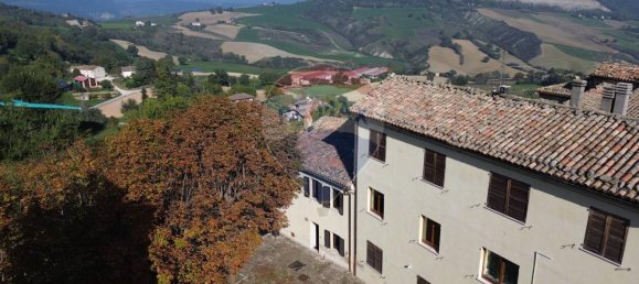 Дом с 5 комнатами в Серра Сан Квирико, Италия № 6019 3