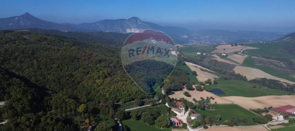 Дом с 5 комнатами в Серра Сан Квирико, Италия № 6019 18