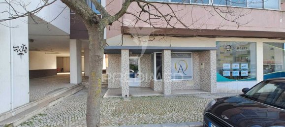 Gewerbliche Immobilie in Barreiro, Portugal 49m², Nr. 154564 4