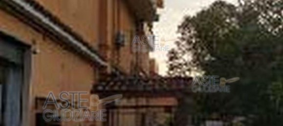 5 rooms Apartment in Rome, Italy No. 292263 5