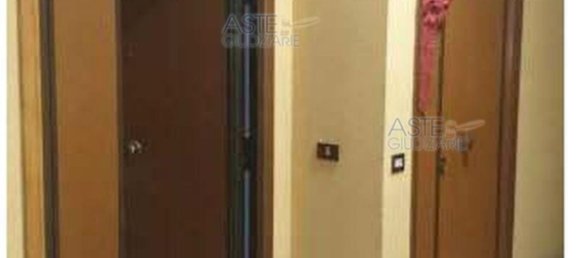 5 rooms Apartment in Rome, Italy No. 292263 21