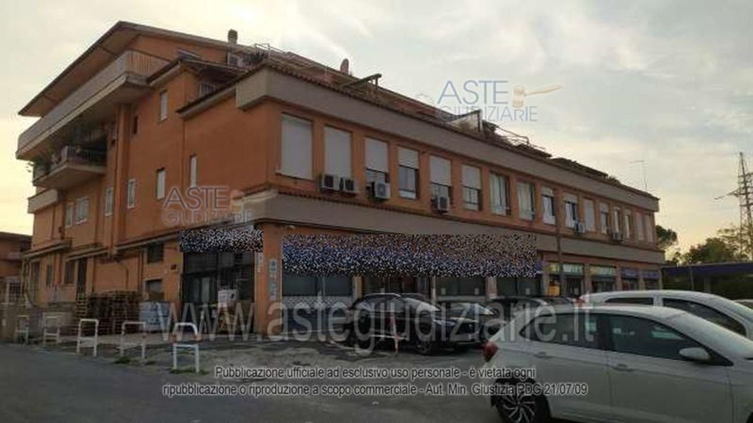 5 rooms Apartment in Rome, Italy No. 292263