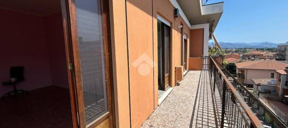 2 bedrooms Apartment in Colleferro, Italy No. 301984 4