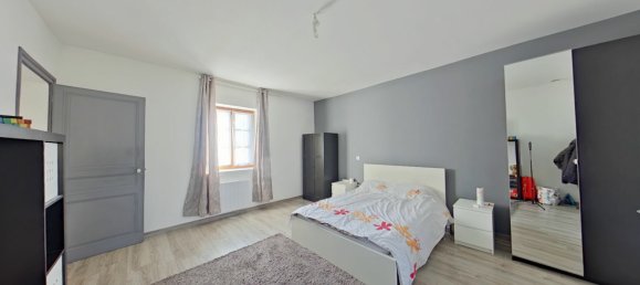 6 bedrooms House in Saint-Hippolyte, France No. 156003 3