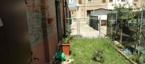 4 rooms House in Ferrara, Italy No. 293224 34