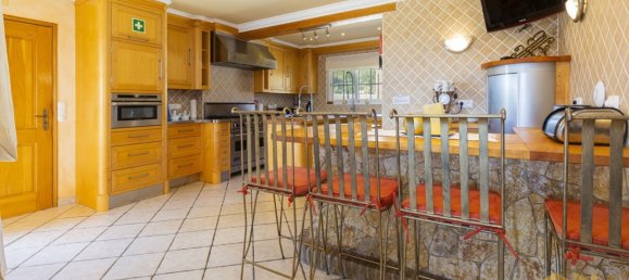 Villa de 4 dormitorios en Lagoa, Portugal No. 232171 17