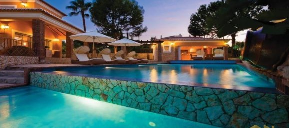 Villa de 4 dormitorios en Lagoa, Portugal No. 232171 27