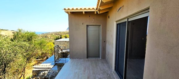 2 bedrooms Villa in Heraklion, Greece No. 2605 5