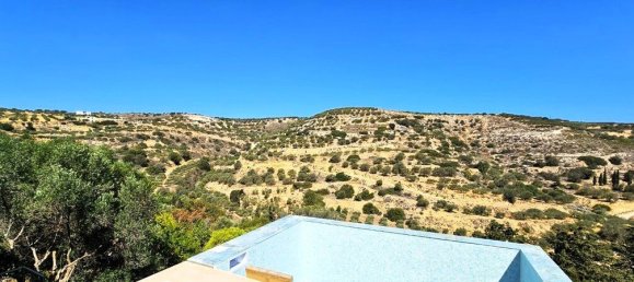 2 bedrooms Villa in Heraklion, Greece No. 2605 3