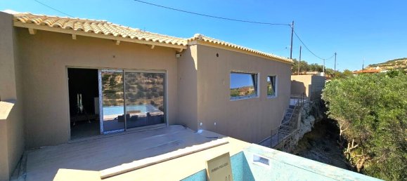 2 bedrooms Villa in Heraklion, Greece No. 2605 2