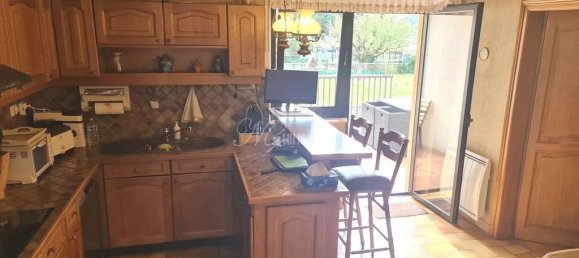 5 bedrooms House in Terville, France No. 90589 6