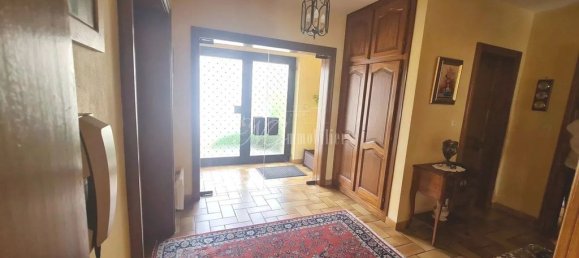 5 bedrooms House in Terville, France No. 90589 10