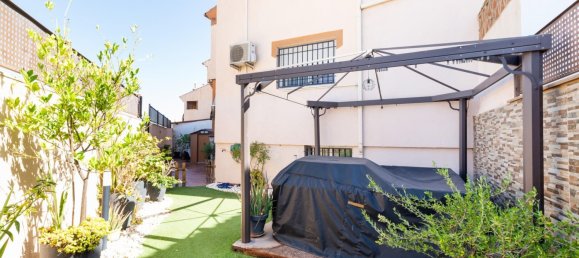 3 bedrooms Townhouse in Peligros, Spain No. 175149 5