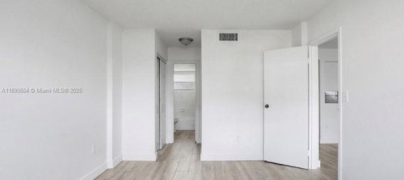 1 Schlafzimmer Gewerbliche Immobilien in Miami, USA, Nr. 614710 8