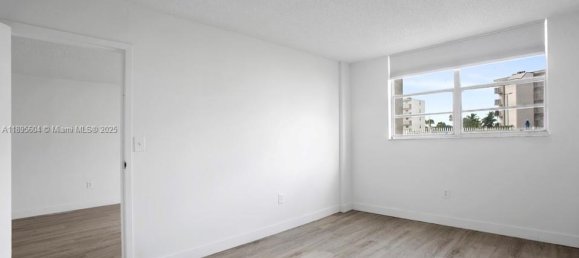 1 Schlafzimmer Gewerbliche Immobilien in Miami, USA, Nr. 614710 7