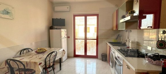 Apartamento de 3 habitaciónes en Campomarino, Italy No. 17731 6