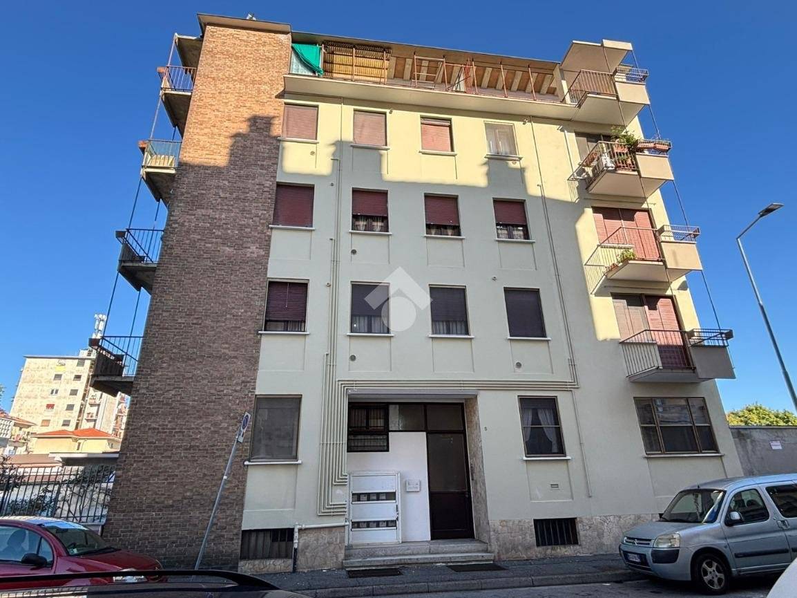 1 bedroom Apartment in Novara, Italy No. 343392