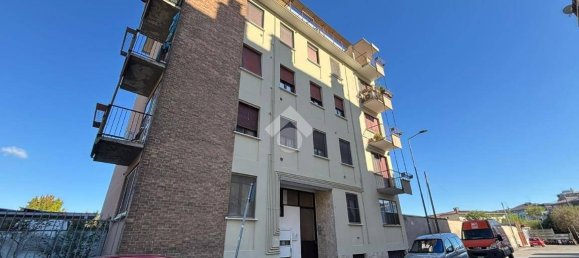 1 bedroom Apartment in Novara, Italy No. 343392 6