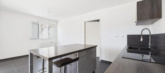 1 bedroom Apartment in Sarrola-Carcopino, France No. 299511 4