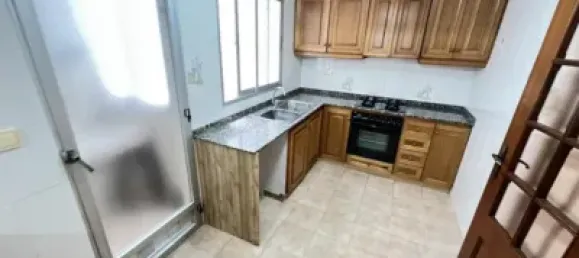 Apartamento de 4 dormitorios en Alzira, Spain No. 190568 30