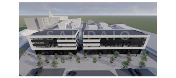 93m² Commercial property in Fanzeres, Portugal No. 57492 5