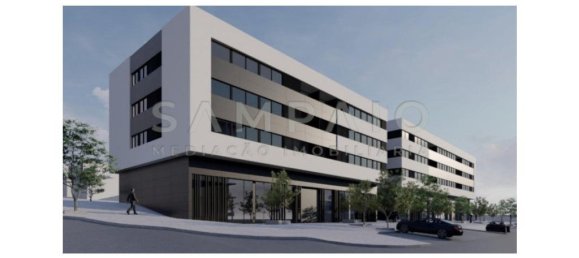 93m² Commercial property in Fanzeres, Portugal No. 57492 6