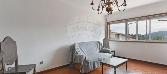 3 bedrooms House in Sao Joao da Madeira, Portugal No. 173849 31