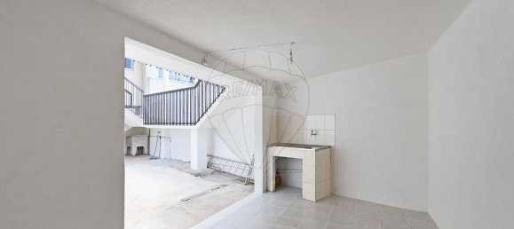 3 bedrooms House in Sao Joao da Madeira, Portugal No. 173849 38