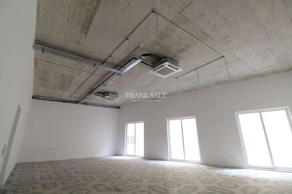 Büro in Pieta, Malta 300m², Nr. 13458