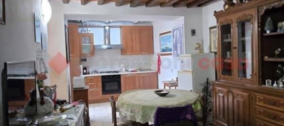 Apartamento de 4 divisões em Arezzo, Italy N.º 223769 37