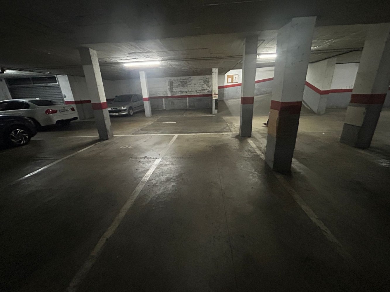 10m² Garage in Salt, Spain No. 209383