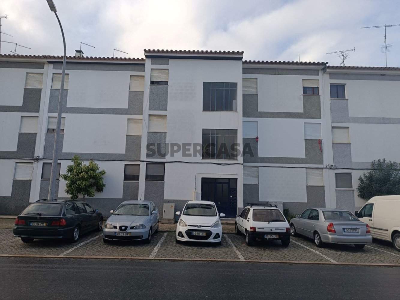 2 bedrooms Apartment in Almeirim, Portugal No. 162821
