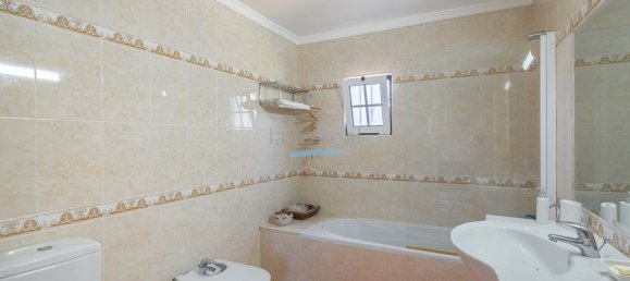 4 bedrooms House in Faro, Portugal No. 120398 22