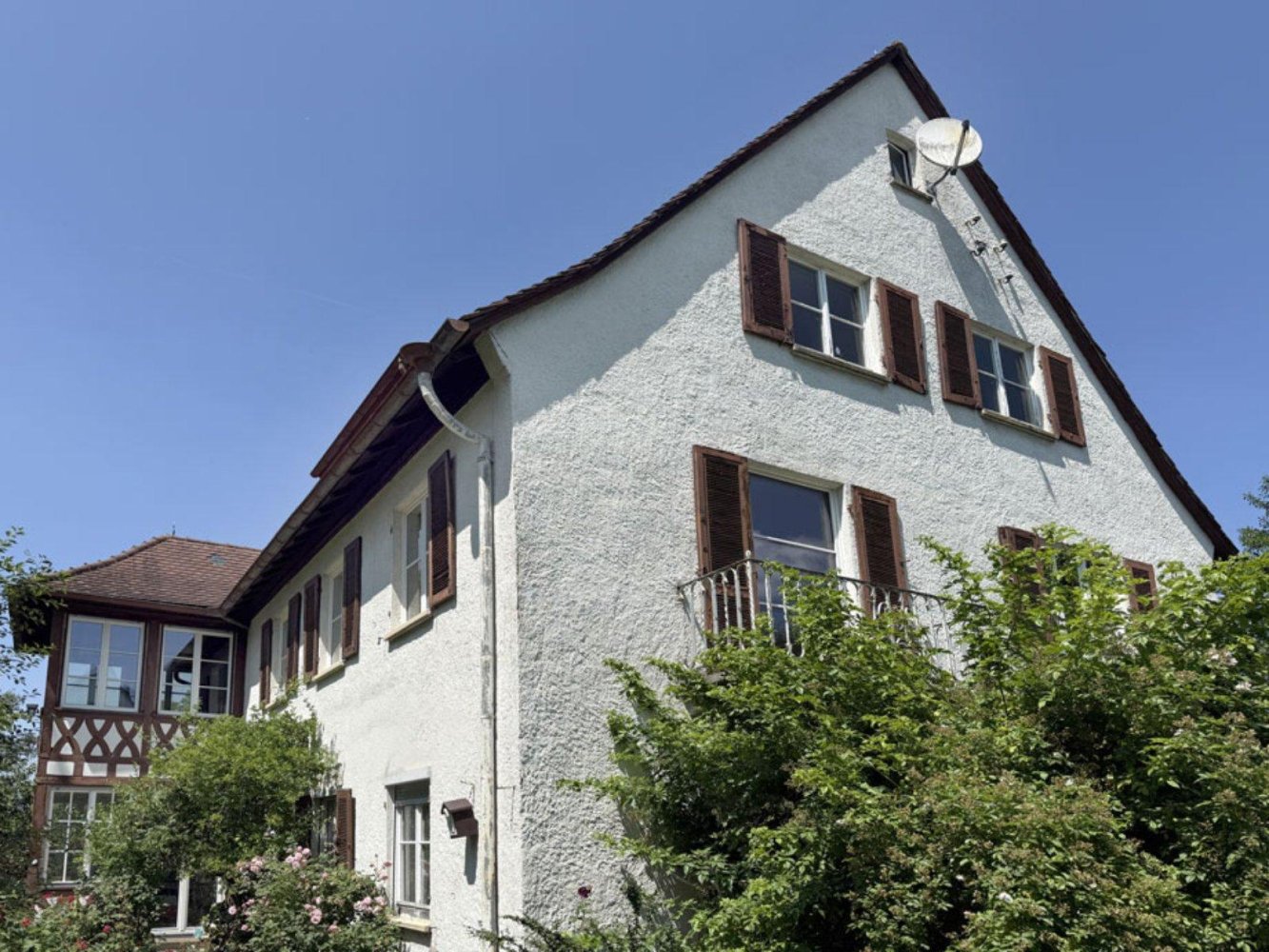 Квартира с 4 комнатами в Эслинген, Германия № 270829