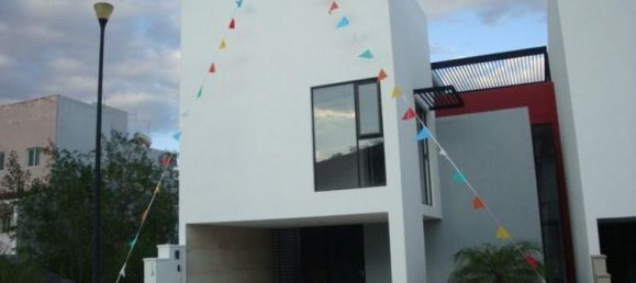 3 bedrooms House in Queretaro, Mexico No. 169982 2