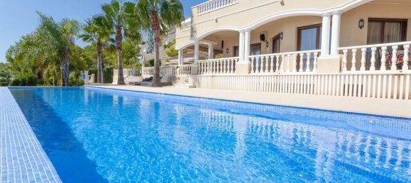 5 bedrooms Villa in Calpe, Spain No. 136131 3