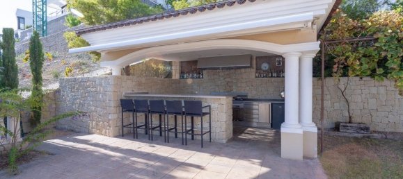 5 bedrooms Villa in Calpe, Spain No. 136131 10