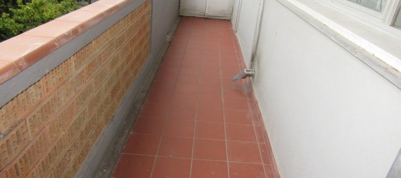 Квартира с 2 спальнями в Каррара, Италия № 31116 11