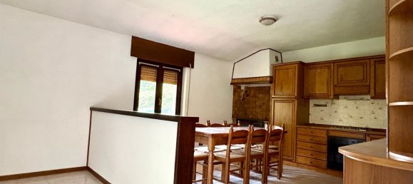 4 bedrooms Apartment in Pian Camuno, Italy No. 381856 6