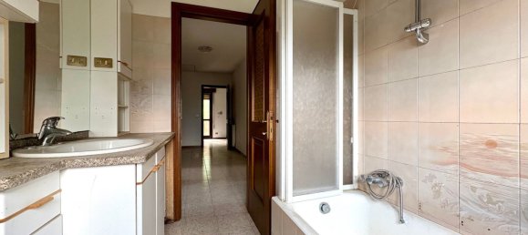 4 bedrooms Apartment in Pian Camuno, Italy No. 381856 21