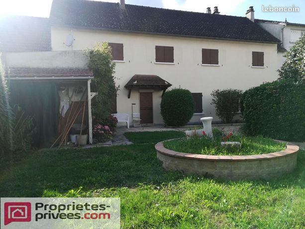 4 bedrooms House in Pierres, France No. 277060