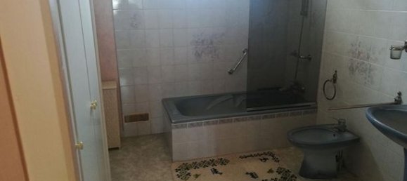 4 bedrooms House in Pierres, France No. 277060 10