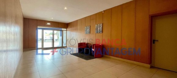 4 Schlafzimmer Wohnung in Matosinhos, Portugal, Nr. 209964 2