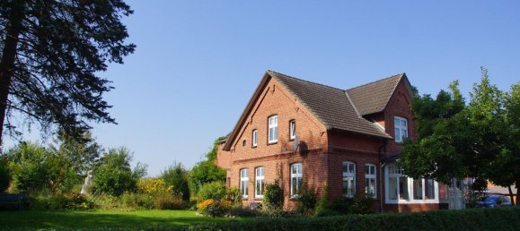 Ферма с 10 комнатами в Зегеберг, Германия № 270863 3