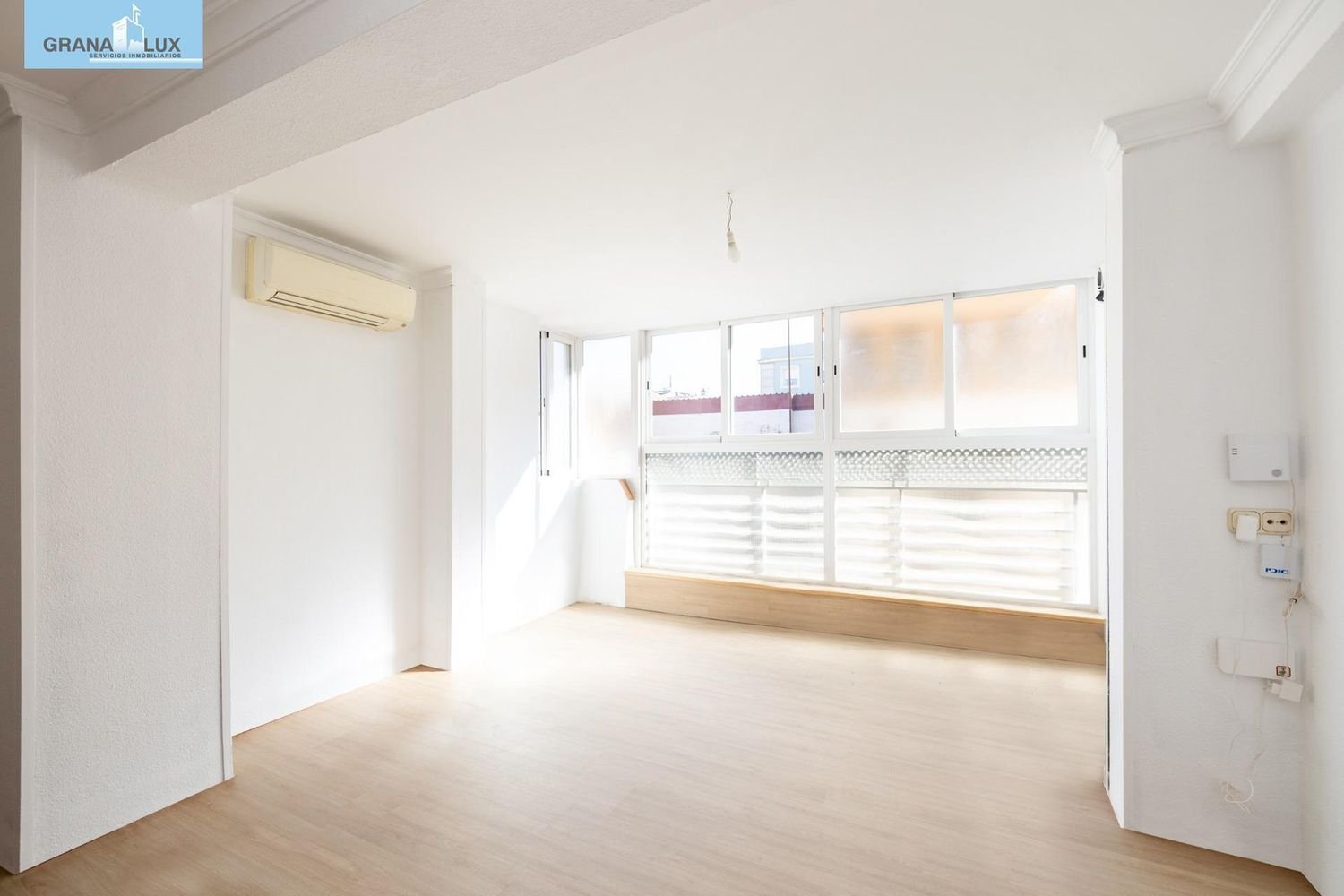 3 bedrooms Penthouse in Granada, Spain No. 252787