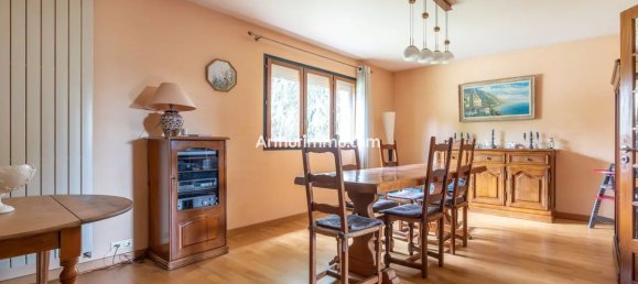 5 bedrooms House in Santeny, France No. 321789 10