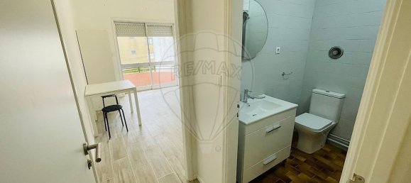 Дом с 4 спальнями в Вила Нова ди Гая, Португалия № 165541 25