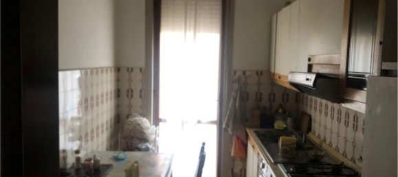 4 rooms Apartment in Bergamo, Italy No. 5908 9