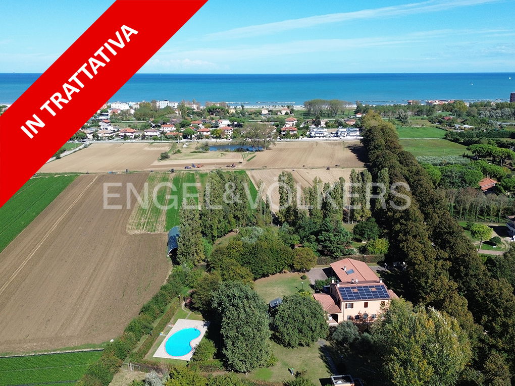 4 غرف نوم فيلا في Bellaria Igea Marina, Italy رقم 103976