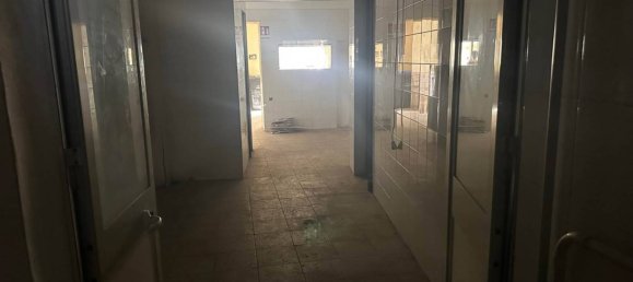3 rooms Commercial property in Messina, Italy No. 39968 12